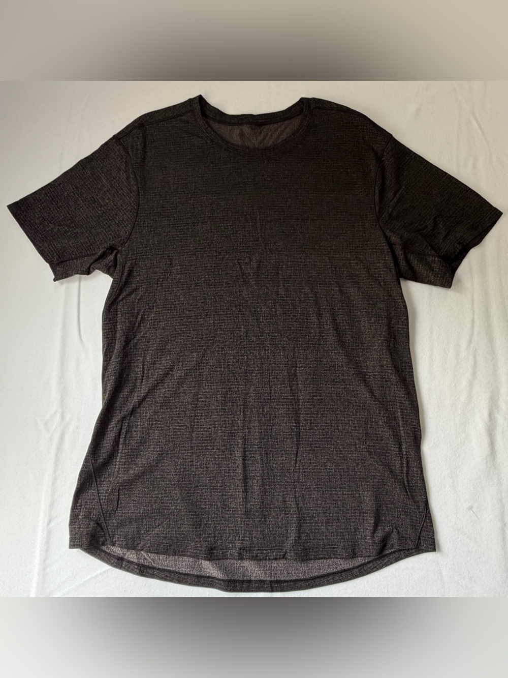 lululemon athletica Metal vent tech Men's Short Sleeve Crew - Dark Charcoal
